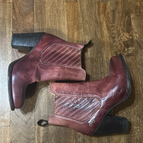 BED STU INSIGHT Distressed Leather Cobbler Stacked Heel Boots Women's Sz 8.5 - Picture 6 of 9